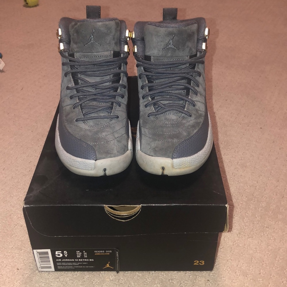 Jordan 12s